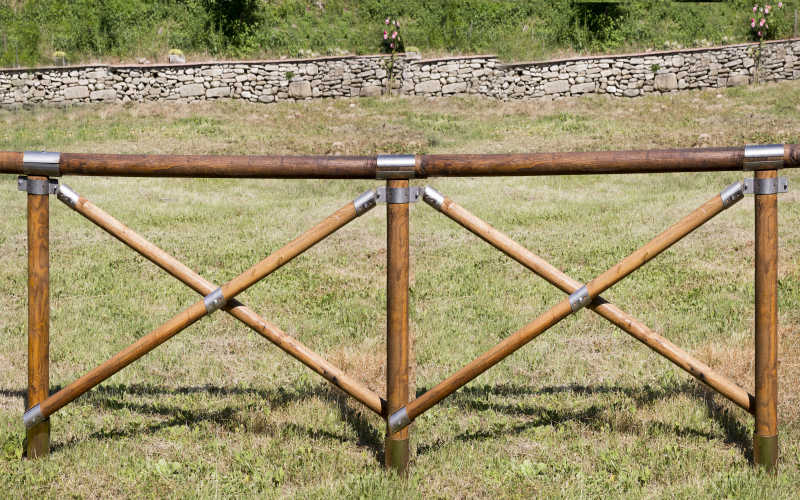 Recinzioni e staccionate in legno ad Agordo (Belluno)